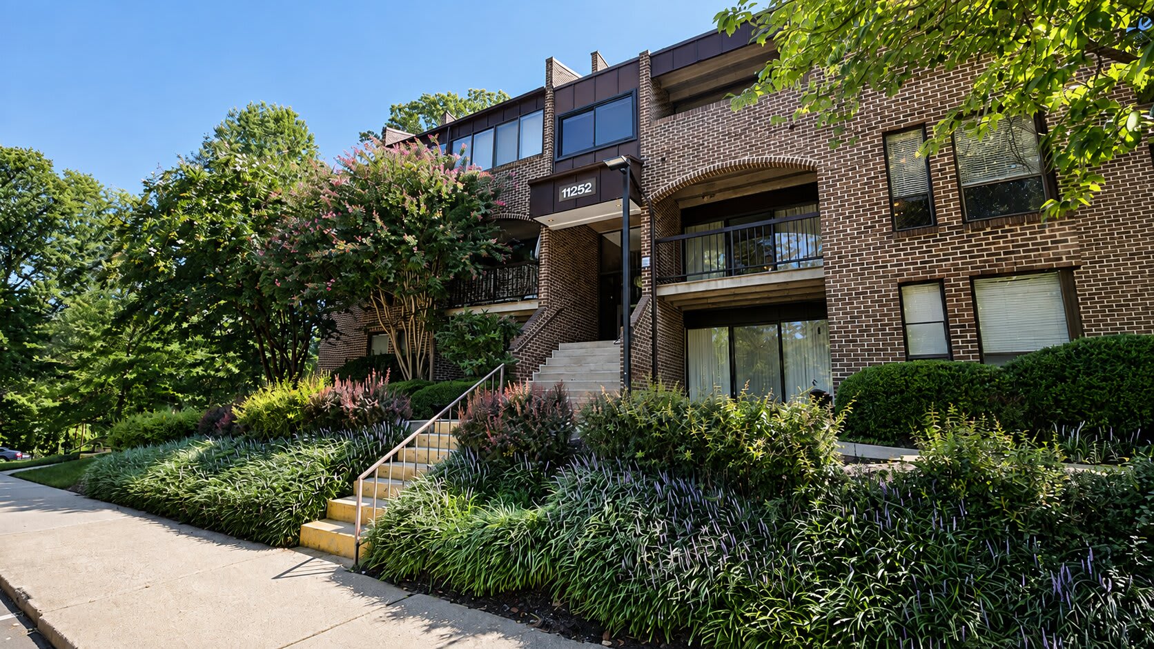 11252 Chestnut Grove Sq Apt 348 – photo 1