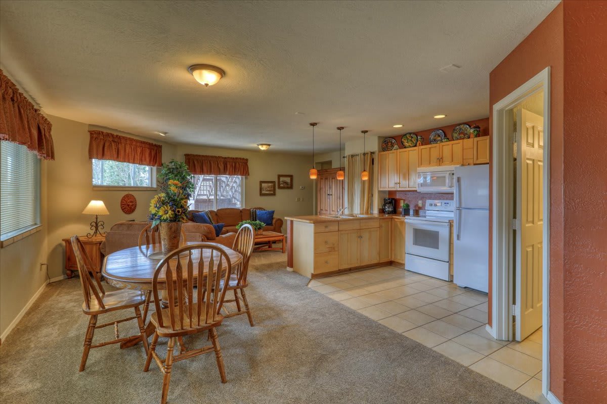 1034 Hills Circle – photo 1 of 24