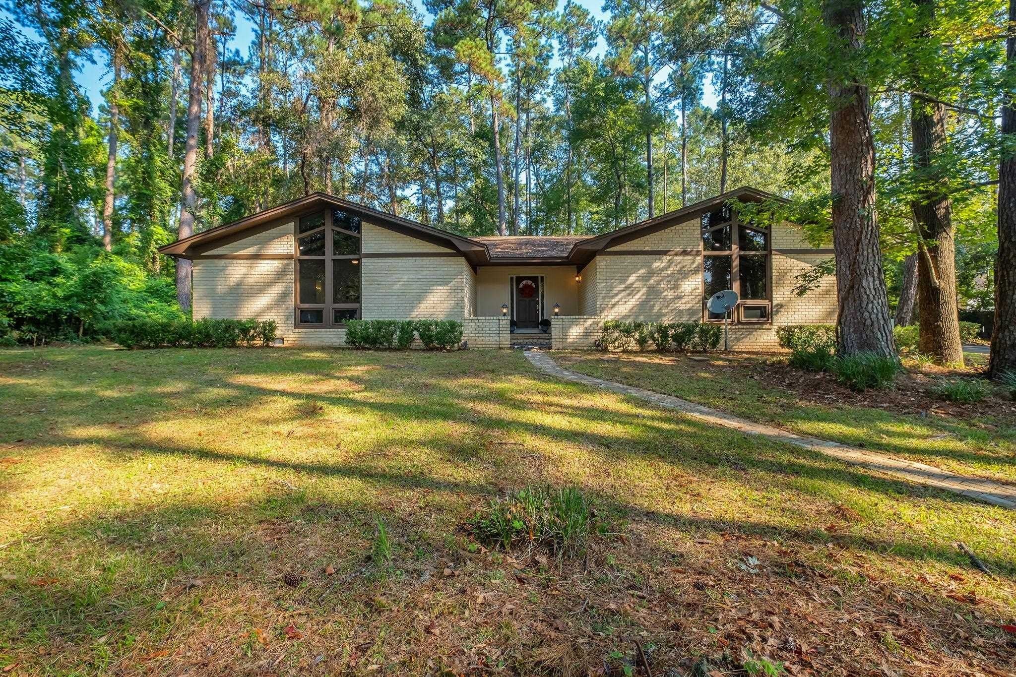 7916 Skipper Lane – photo 1 of 265
