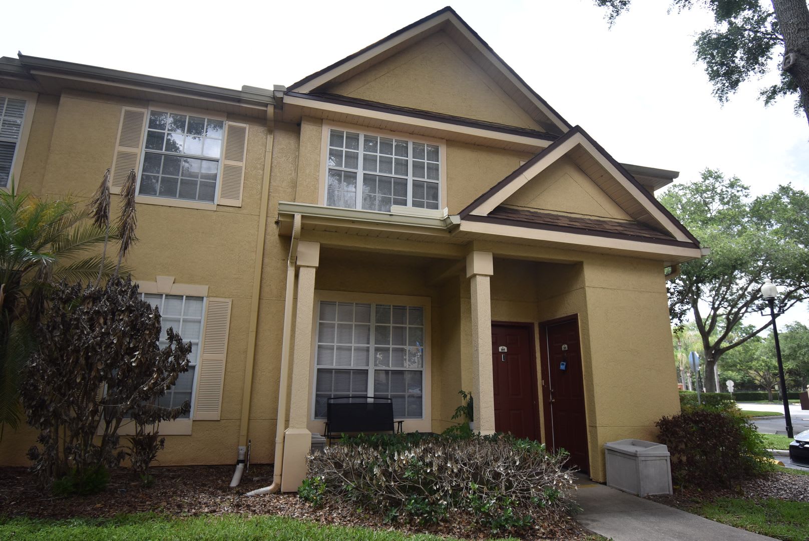 1/1-Crescent Place at Lake Lotus! AVAILABLE NOW! – photo 1