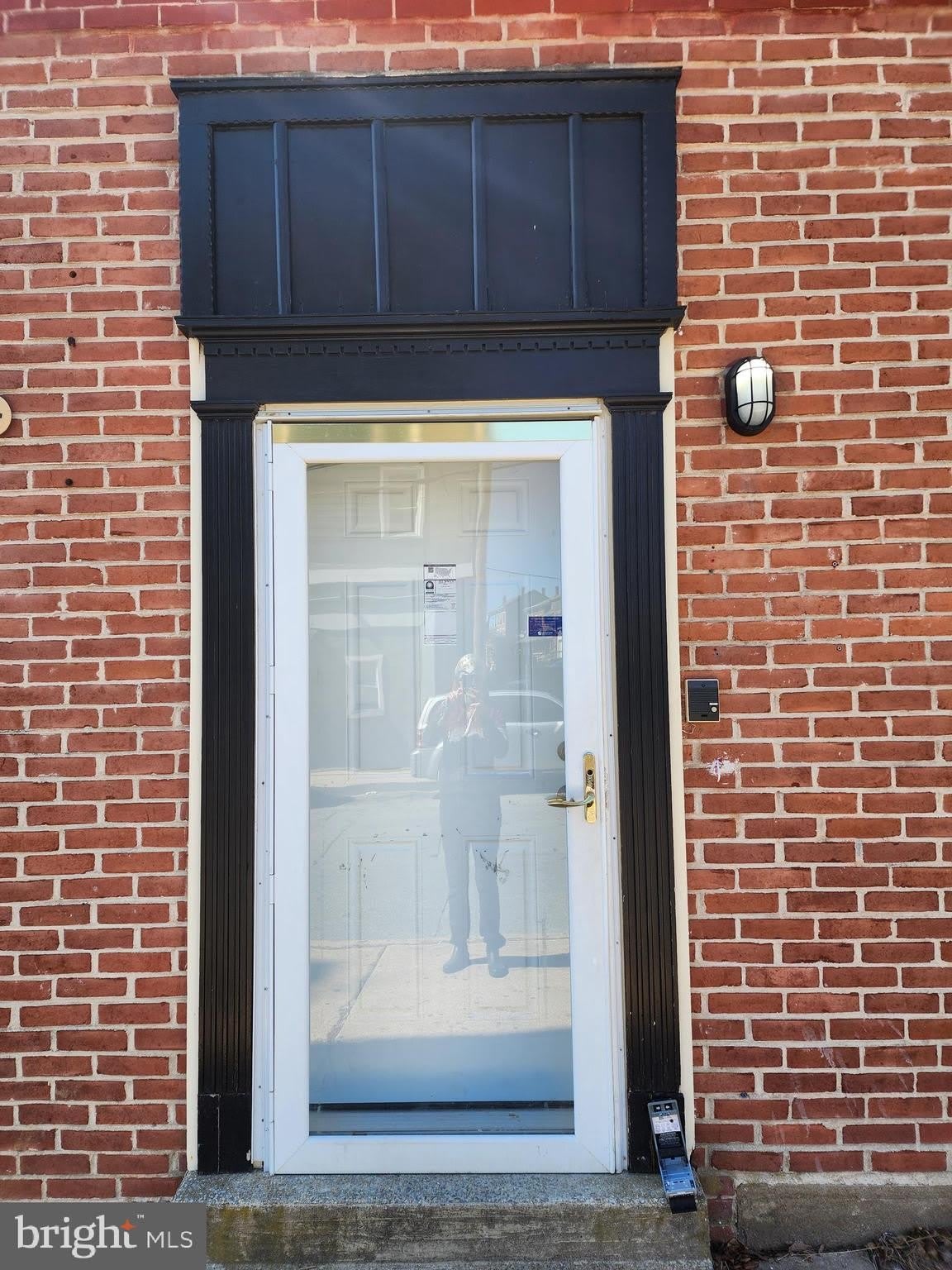 26 N 2Nd Avenue – photo 1 of 22