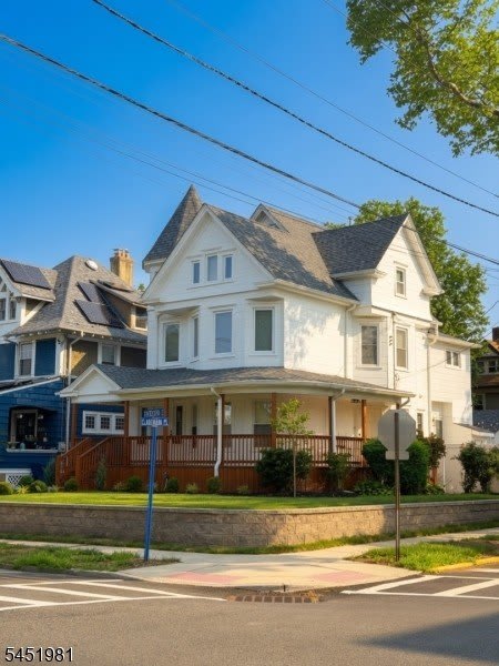 262 Anderson St – photo 1 of 194