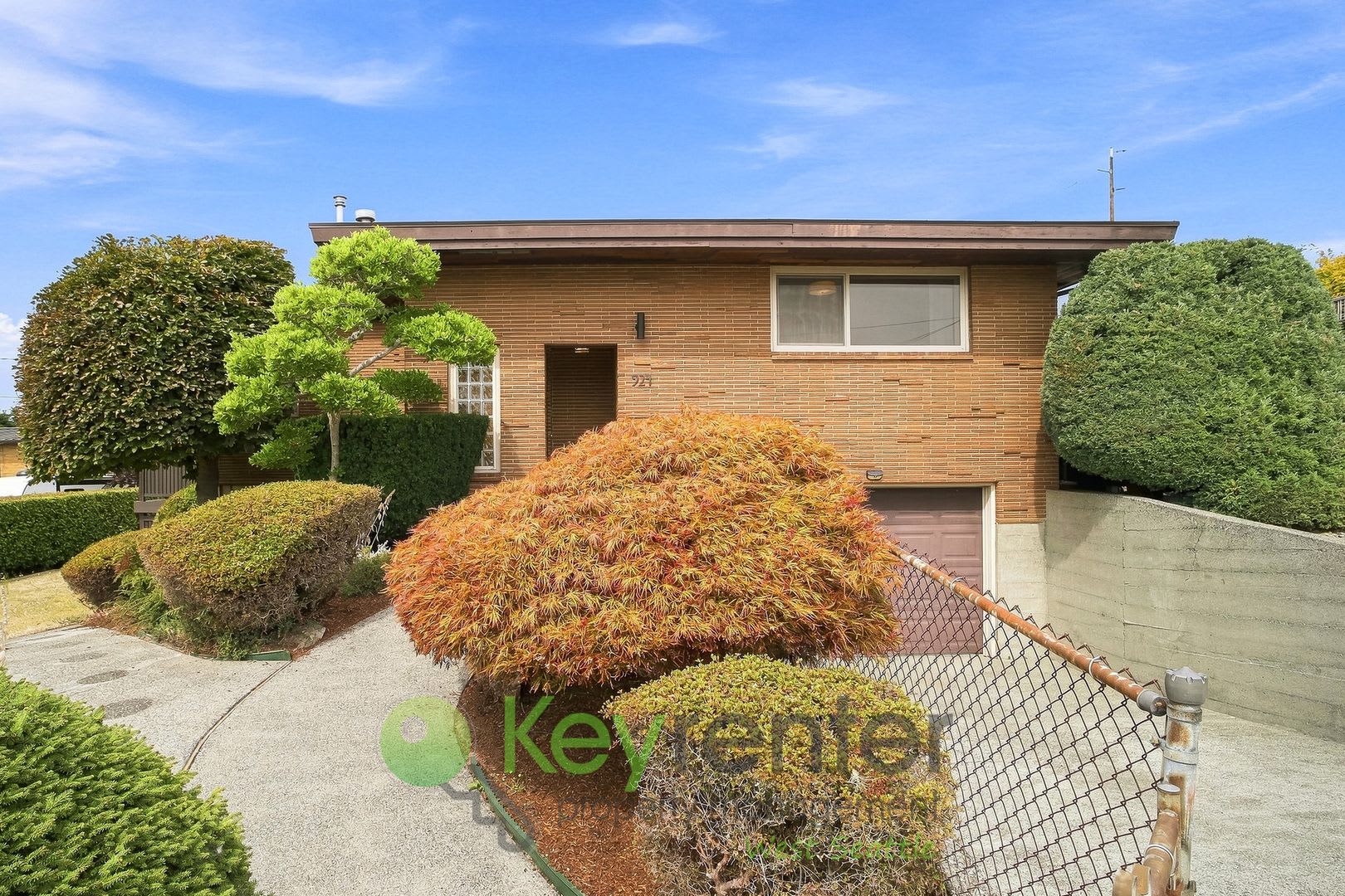 Stunning Des Moines Home With Puget Sound Views Spacious Deck – photo 1 of 171