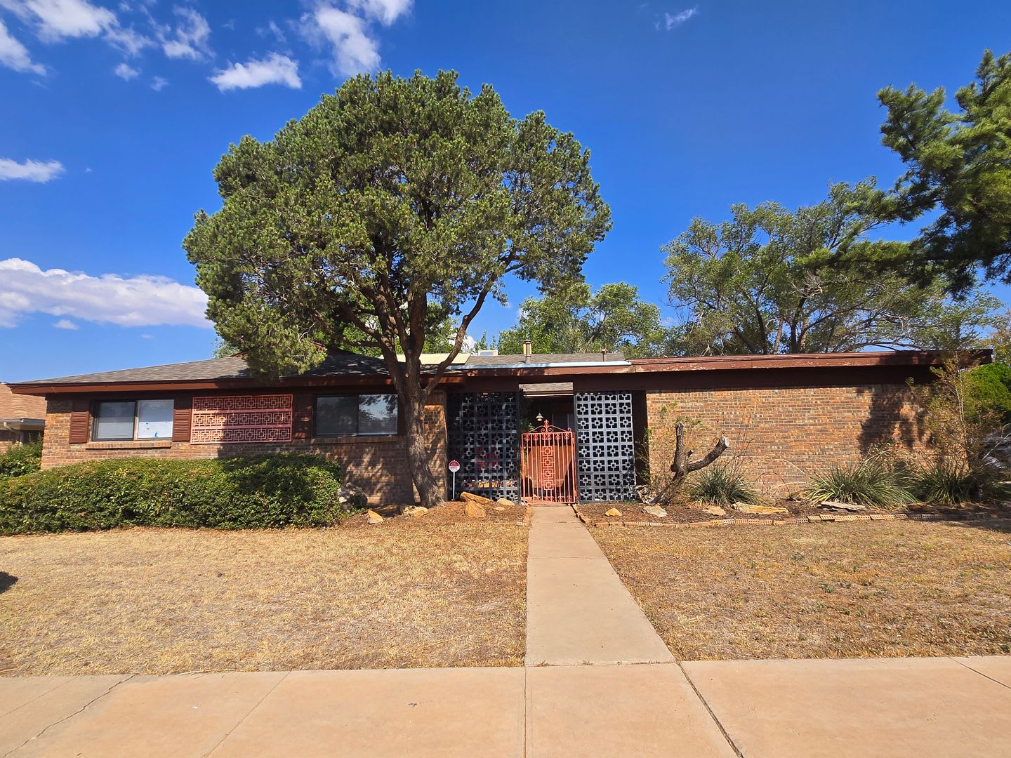 1640 Courtland – photo 1
