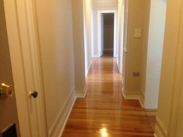 1367 W Estes Ave – photo 1