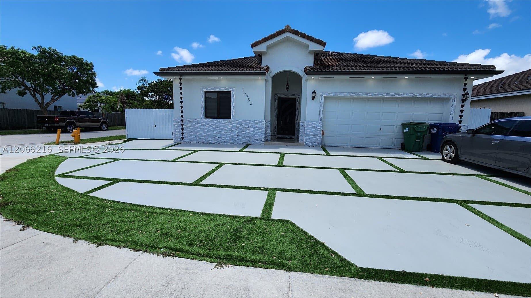 10752 SW 228th Ter – photo 1