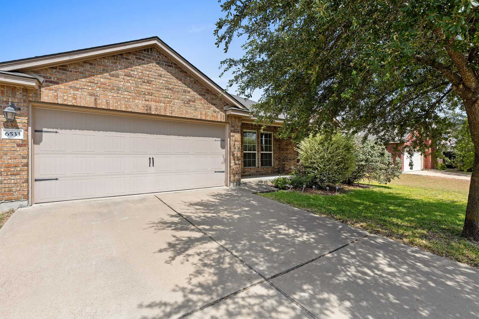 6533 Crystal Court – photo 1