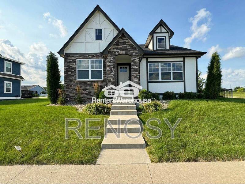 602 SW Magazine Road – photo 1