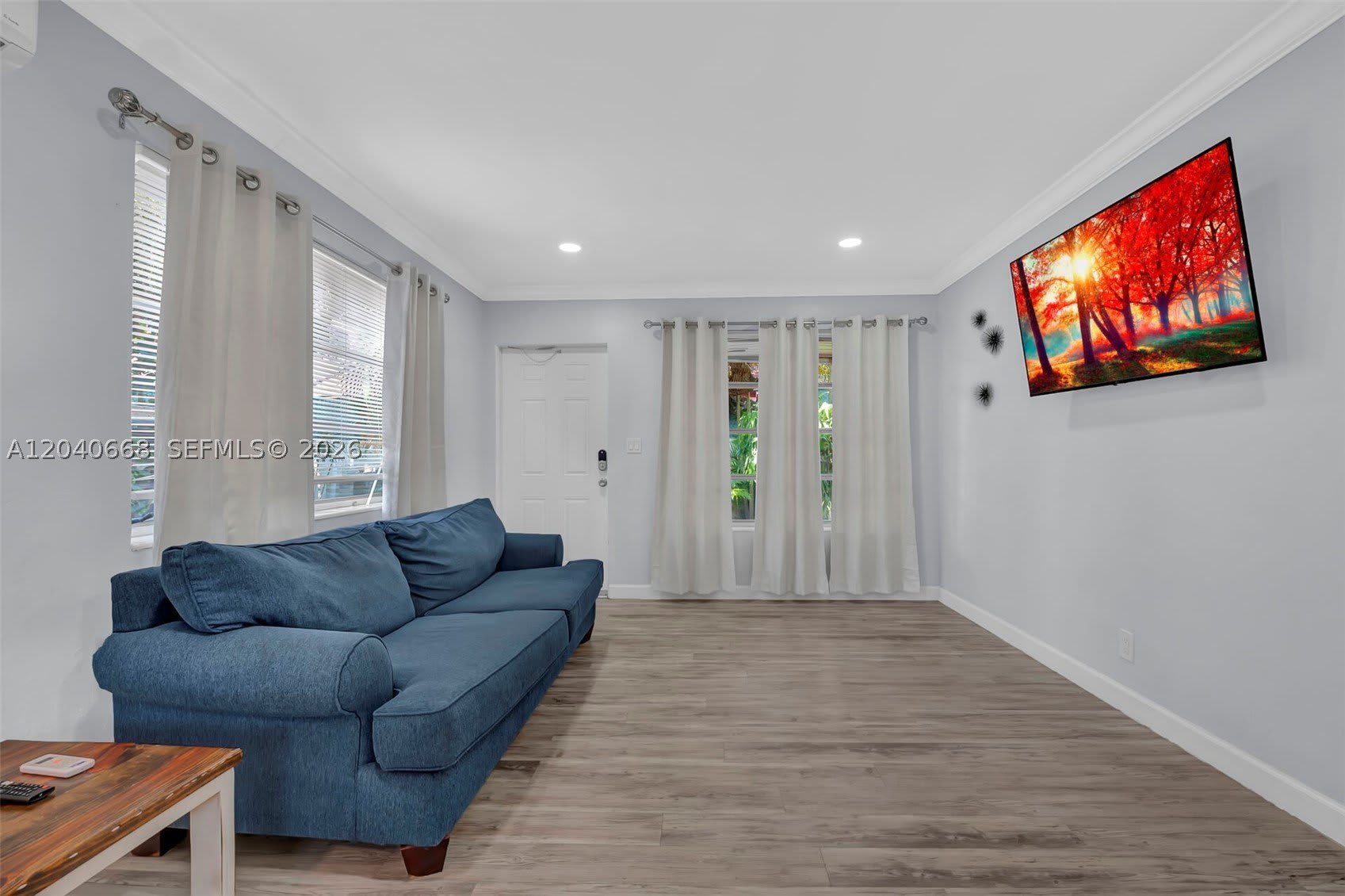 1716 SW 11th Ct – photo 1