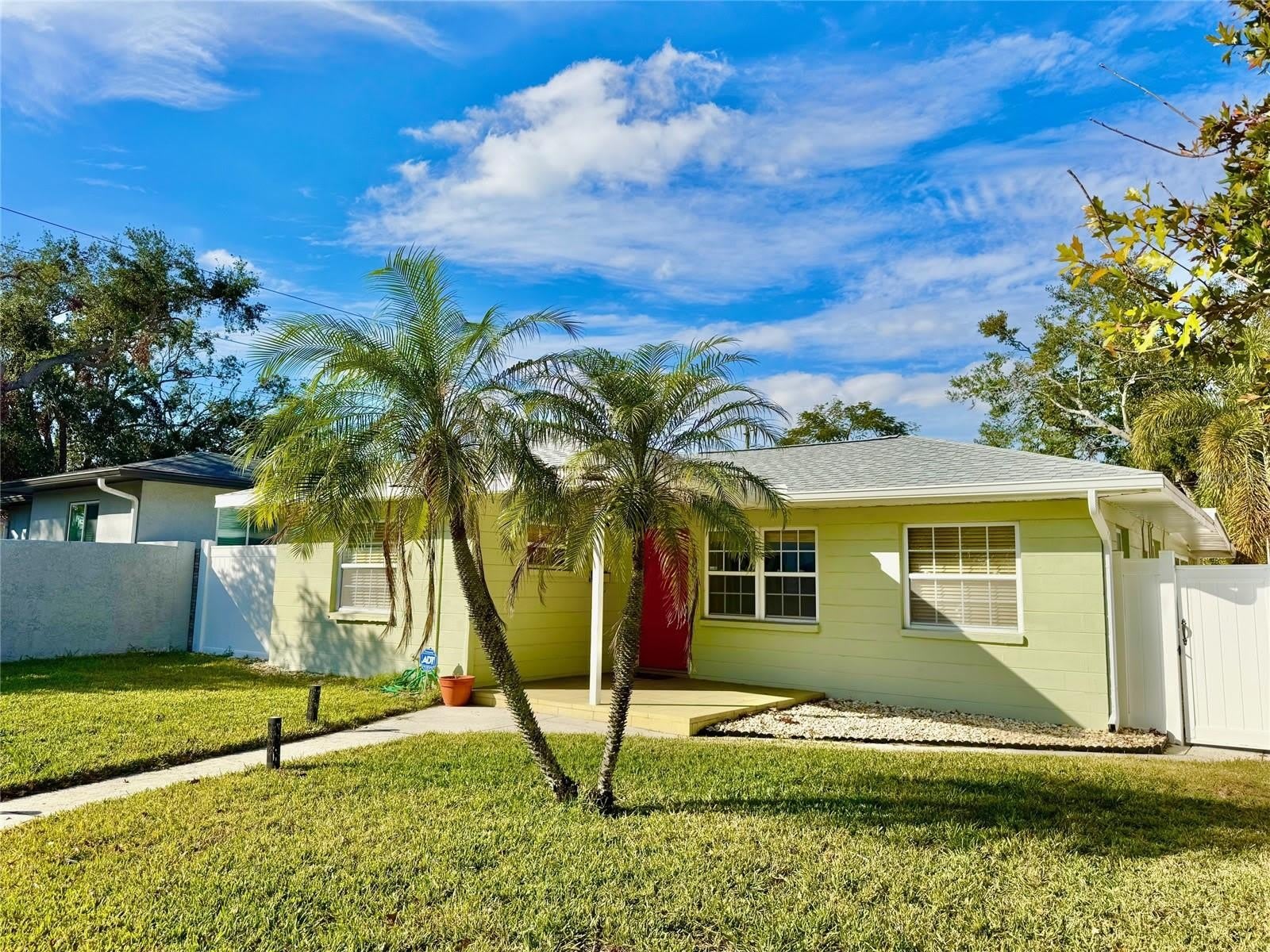185 22ND Avenue N – photo 1