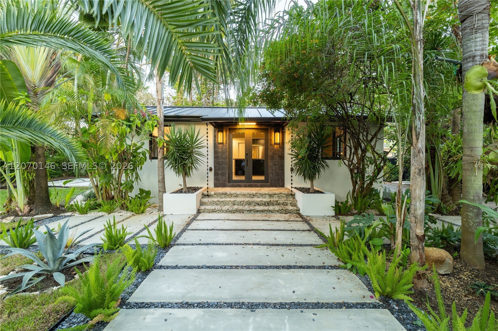 10901 NE 3rd Ave – photo 1
