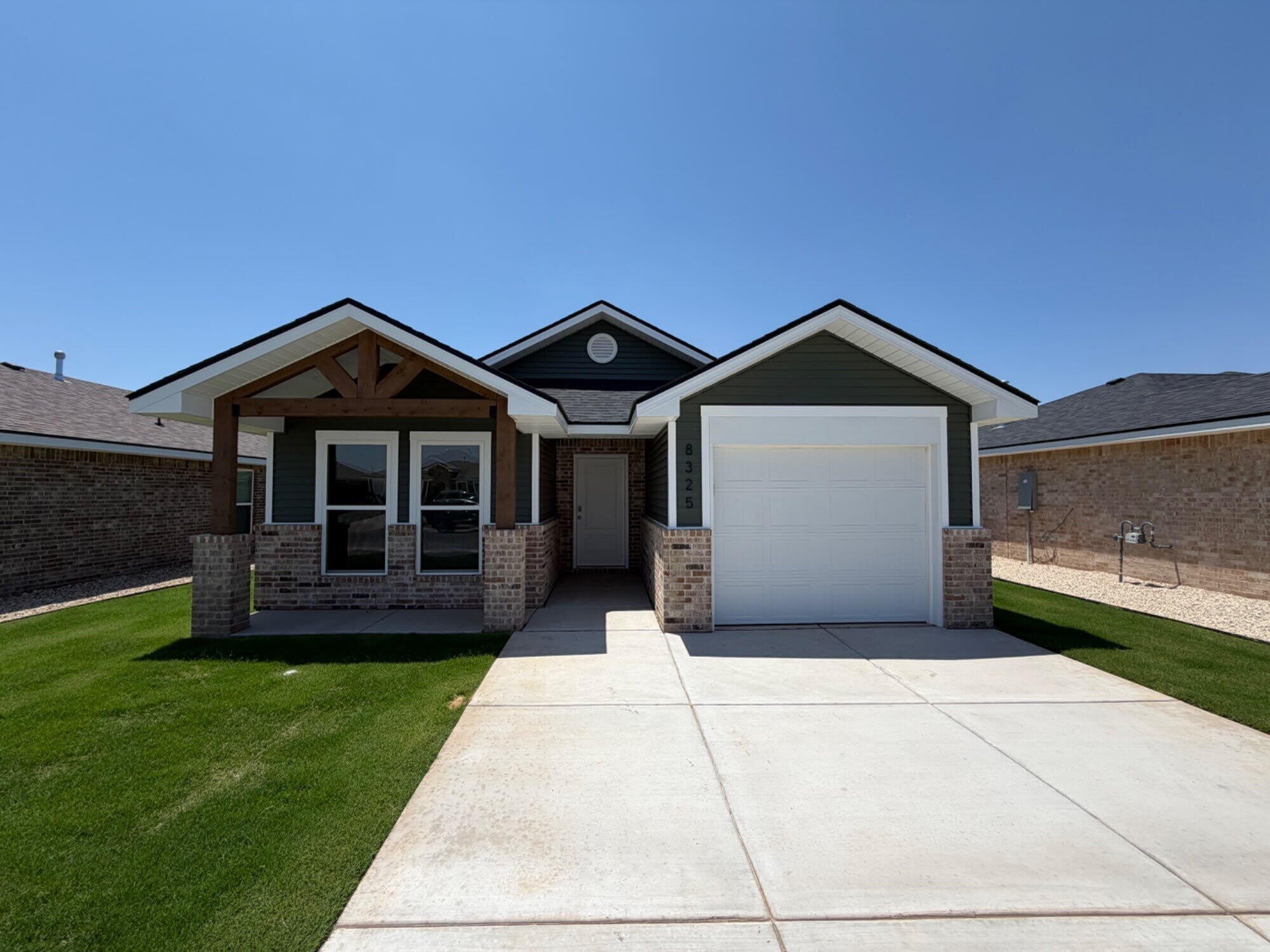 8325 24th Street – photo 1
