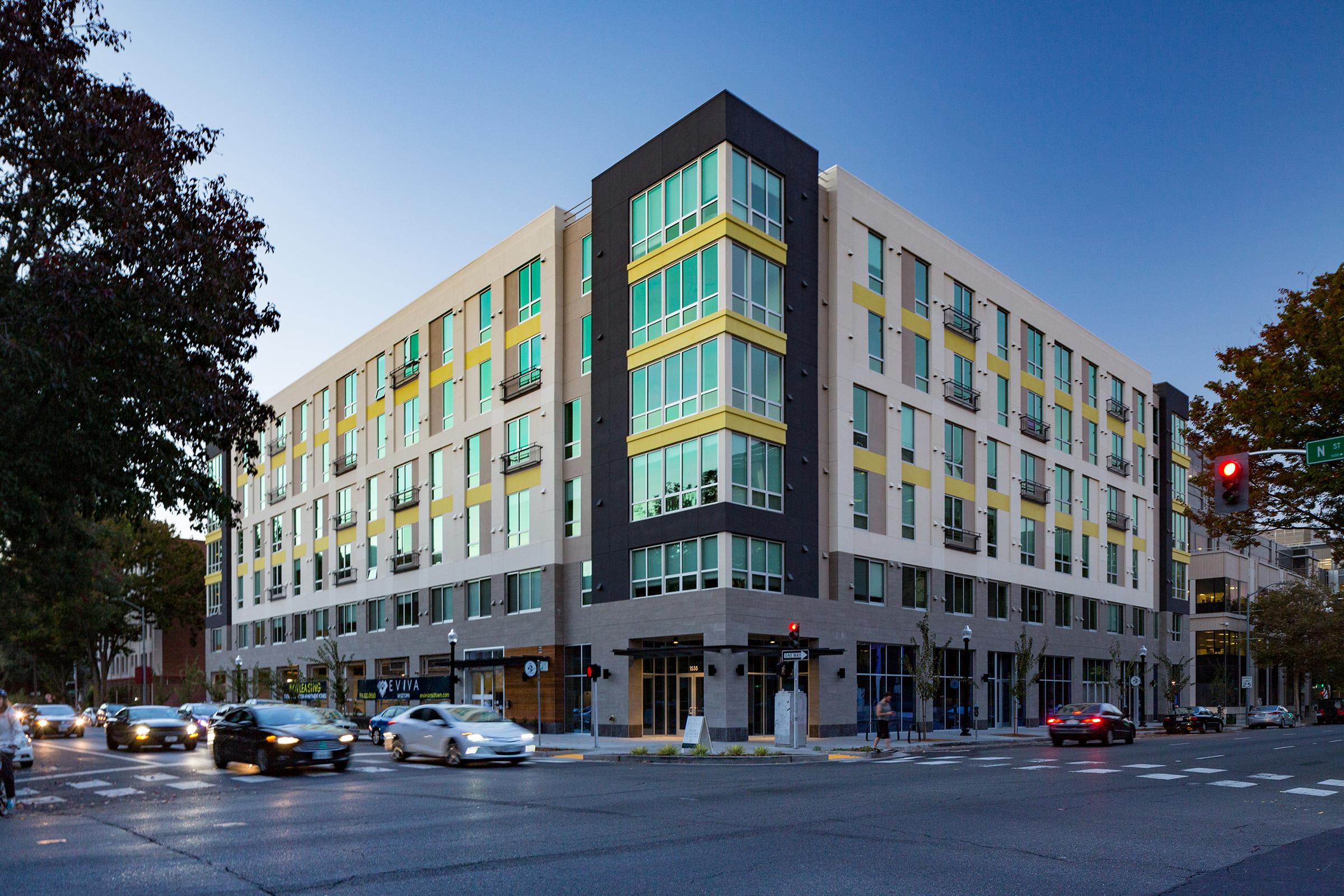 Eviva Midtown – photo 1