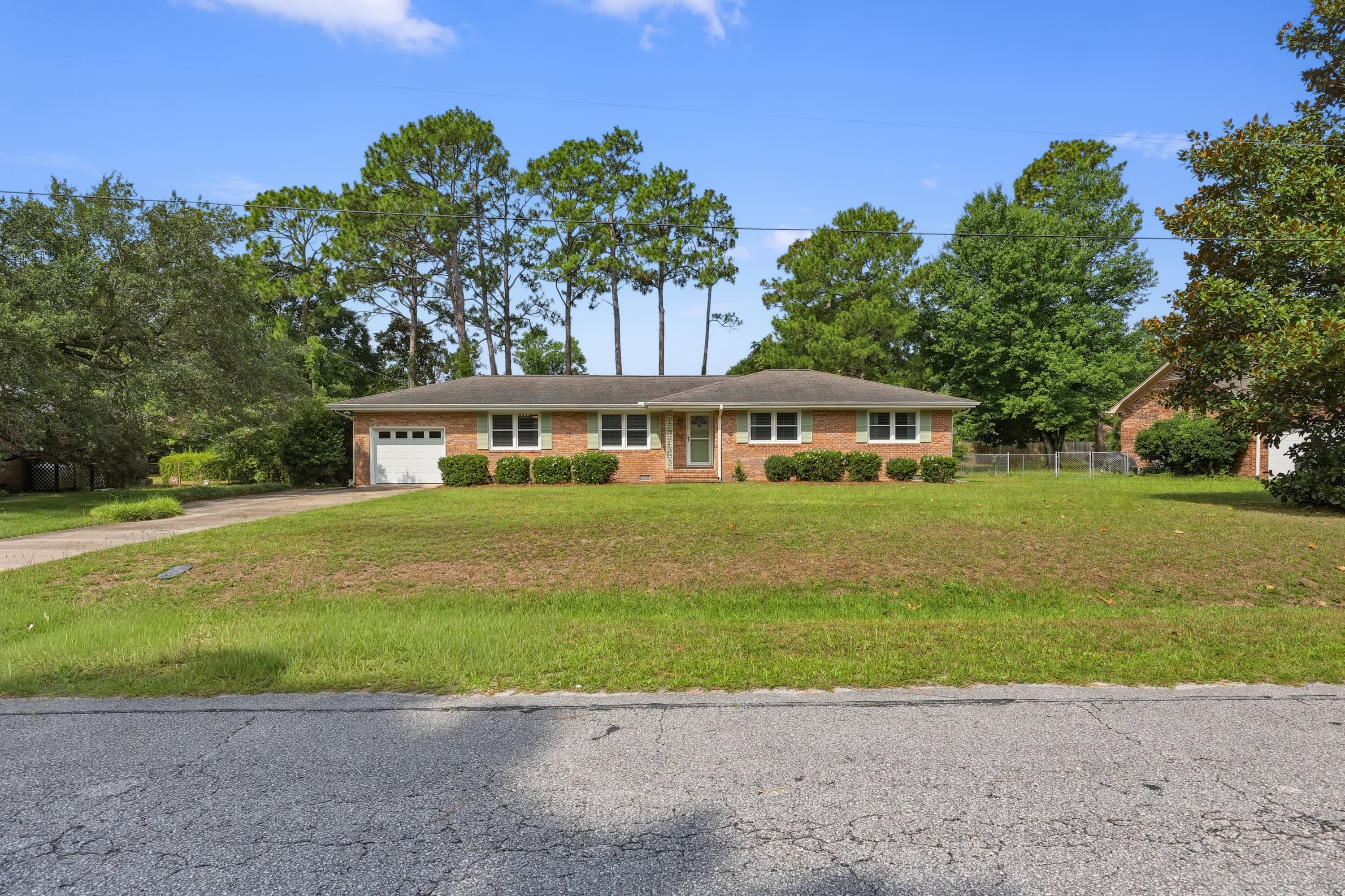 210 Madeline Drive – photo 1