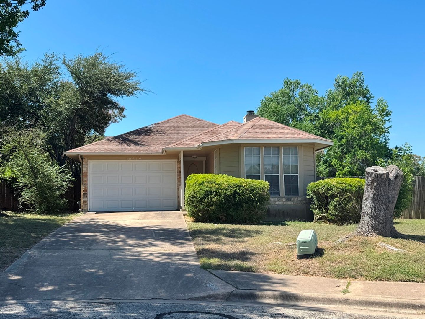 3 bed/ 2 bath available in Brushy Creek Village! – photo 1 of 37