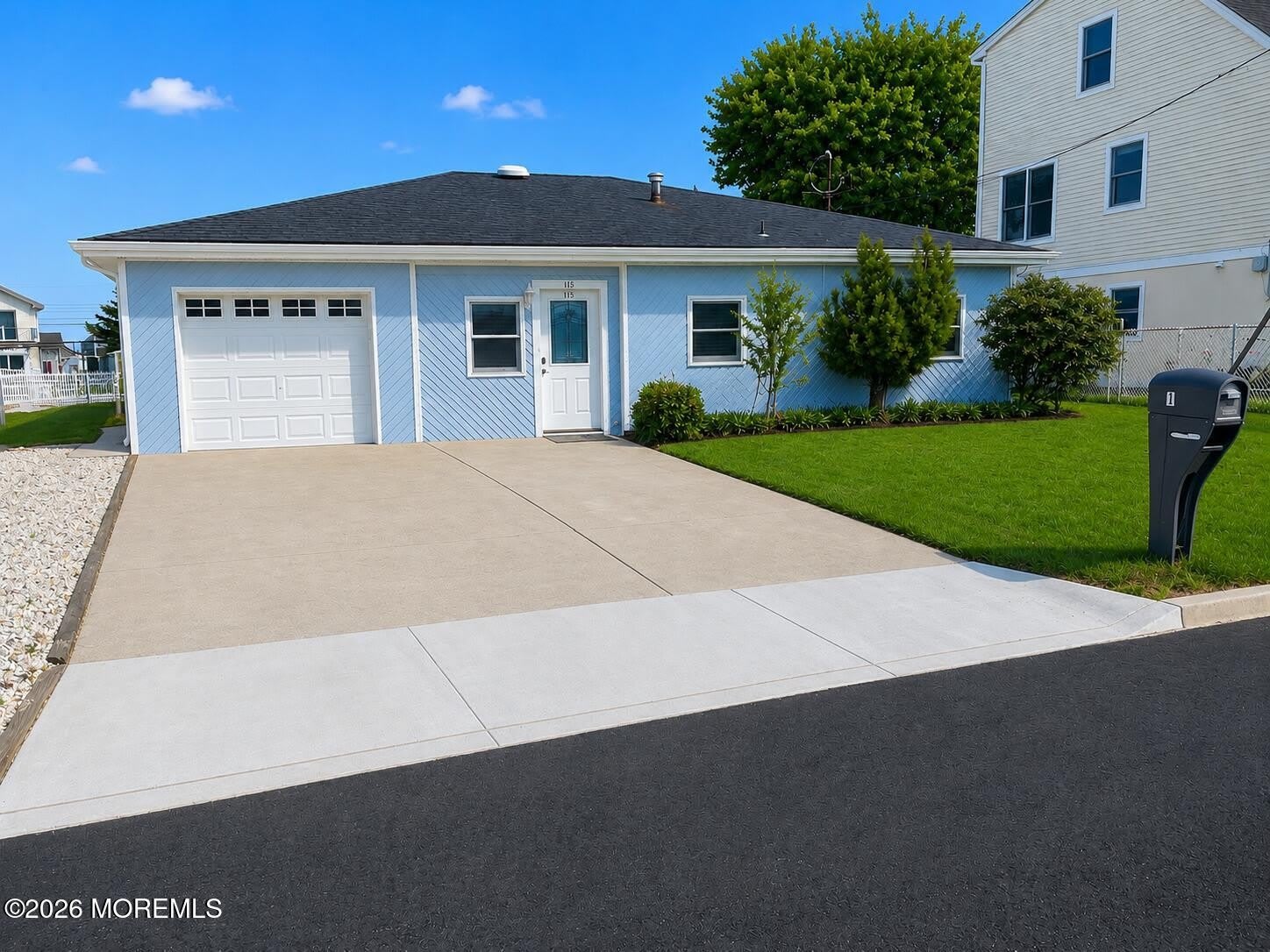 115 N Binnacle Drive – photo 1 of 22