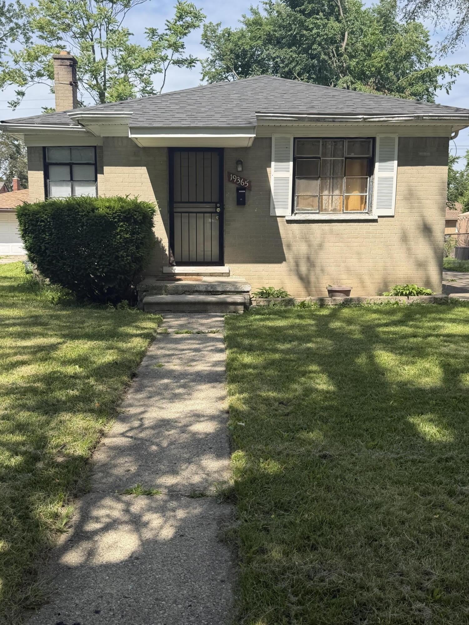19365 Bentler Street – photo 1 of 16