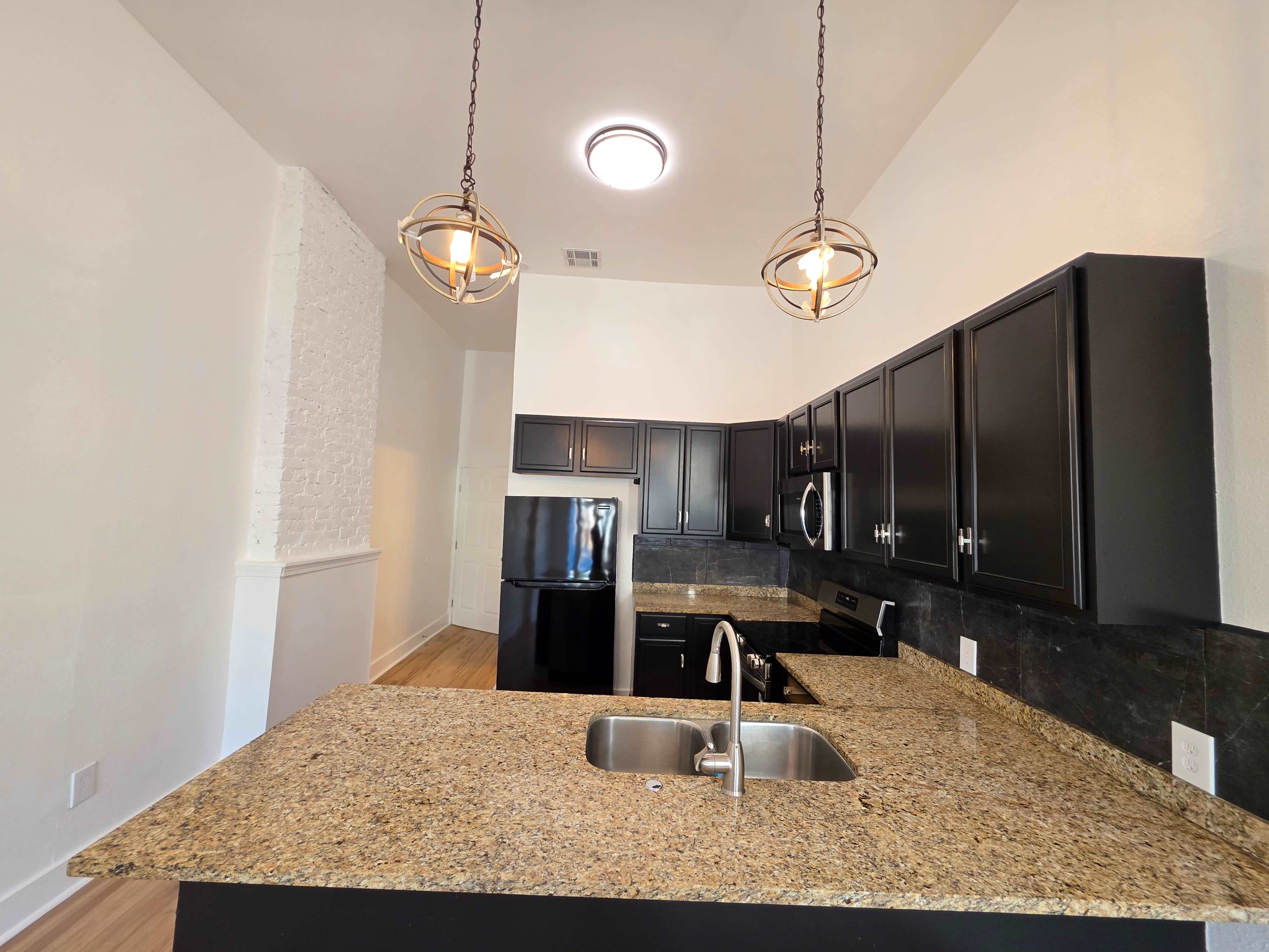 2624 Palmyra St – photo 1