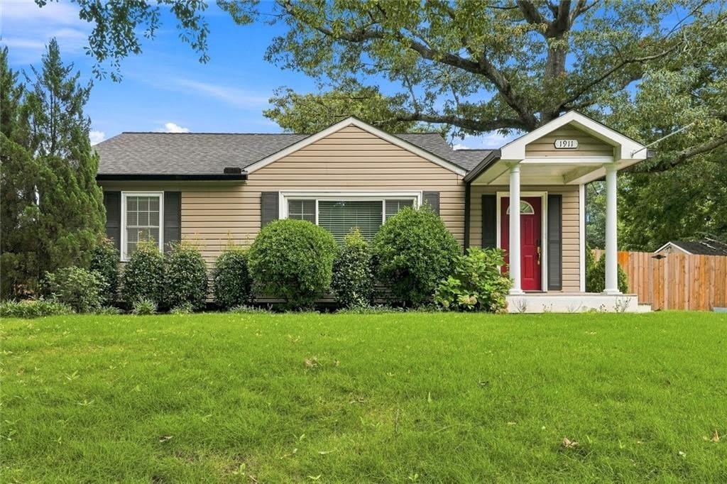 1911 Woodland Hills Avenue NW – photo 1