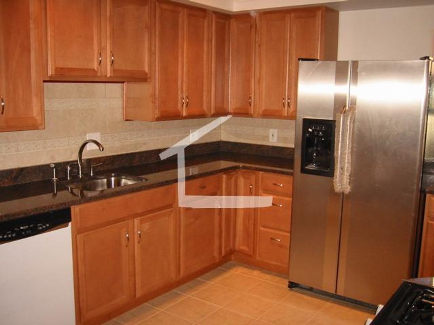 Huge, luxury 2 bed penthouse in South Boston! – photo 1