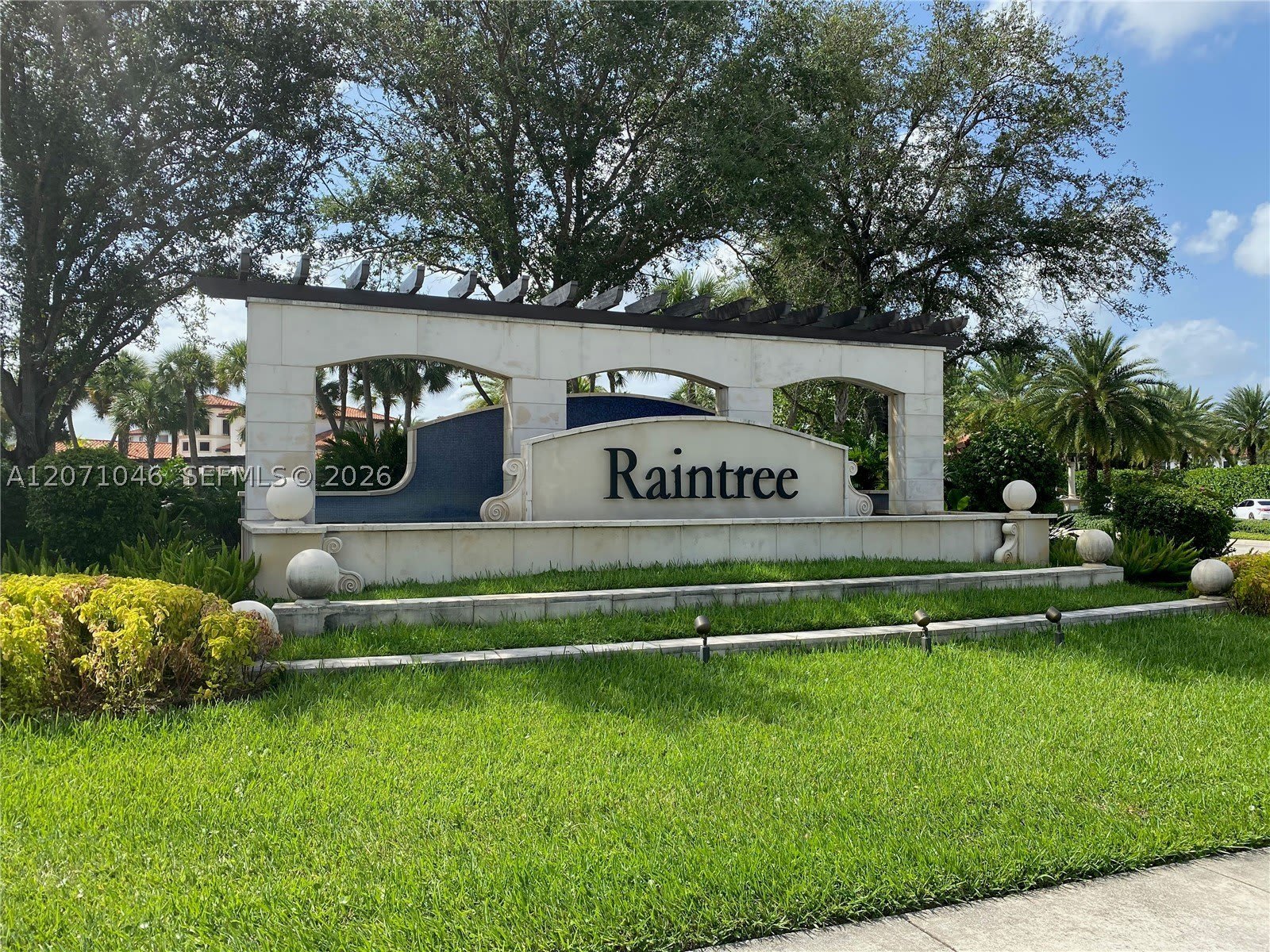11362 SW 15th St – photo 1