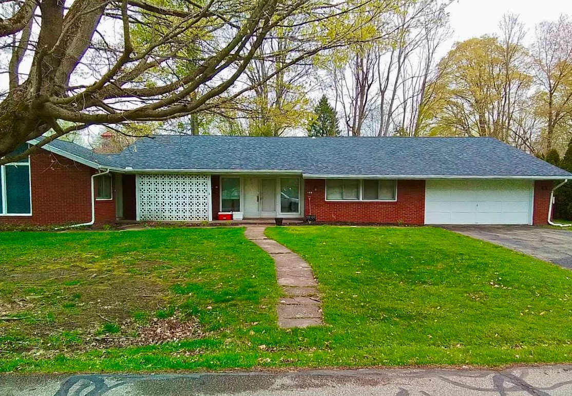 109 Terrace Drive – photo 1 of 6