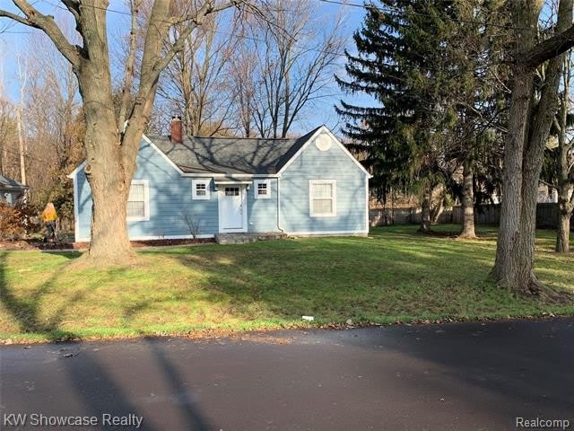 2050 Wycliffe Avenue – photo 1