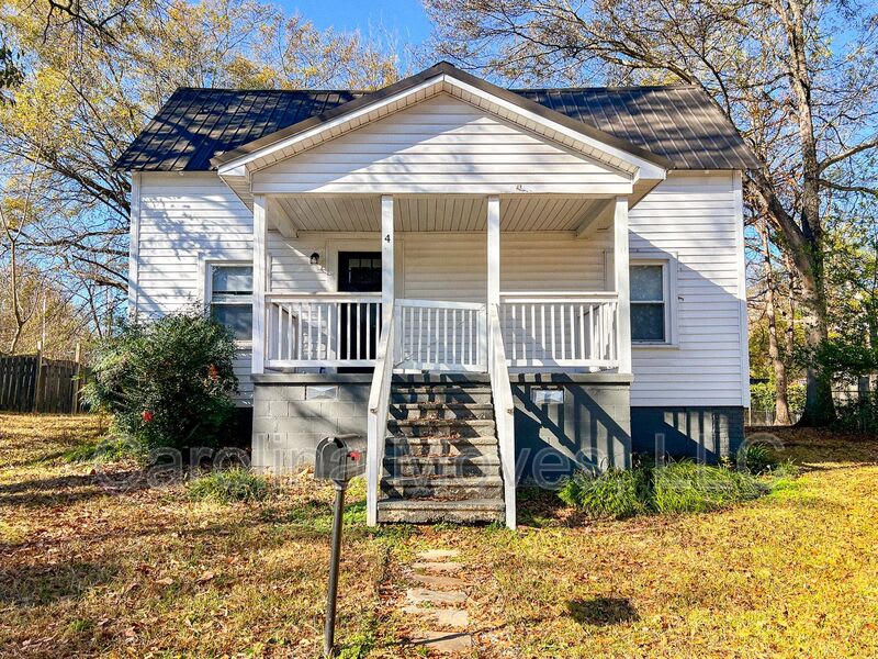 4 Frost Street – photo 1 of 12