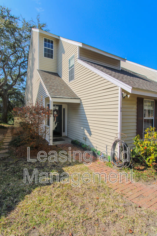 5 Townpark Lane – photo 1
