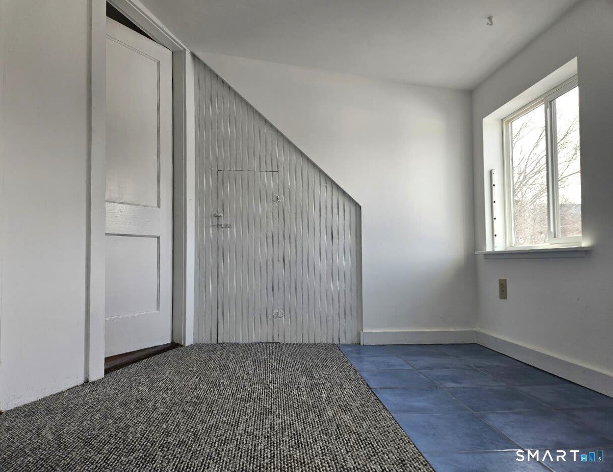 21 Sigourney Street – photo 1 of 27