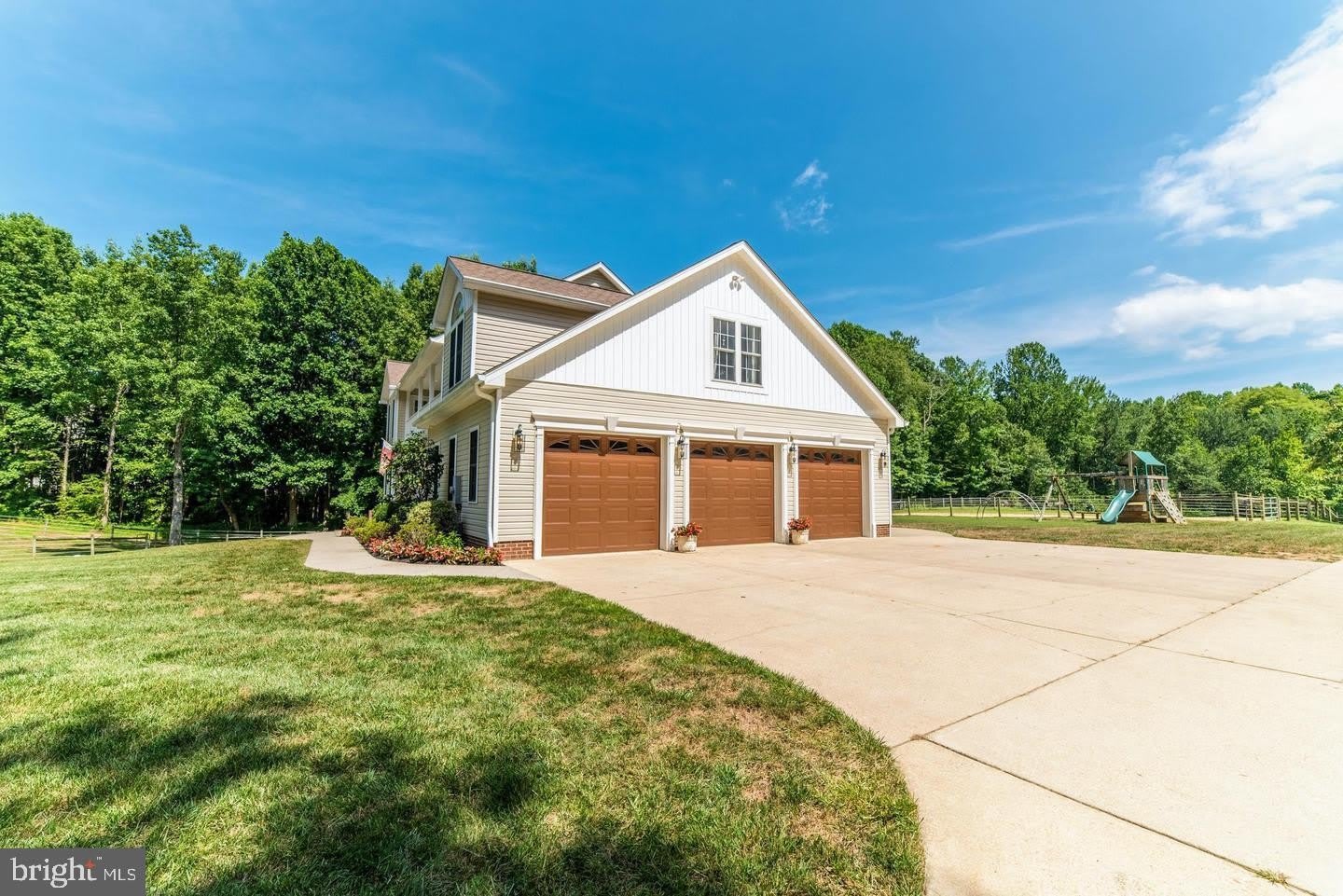 3430 QUAIL Court – photo 1 of 7