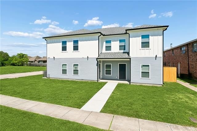 2900 N Monterey Court – photo 1 of 12