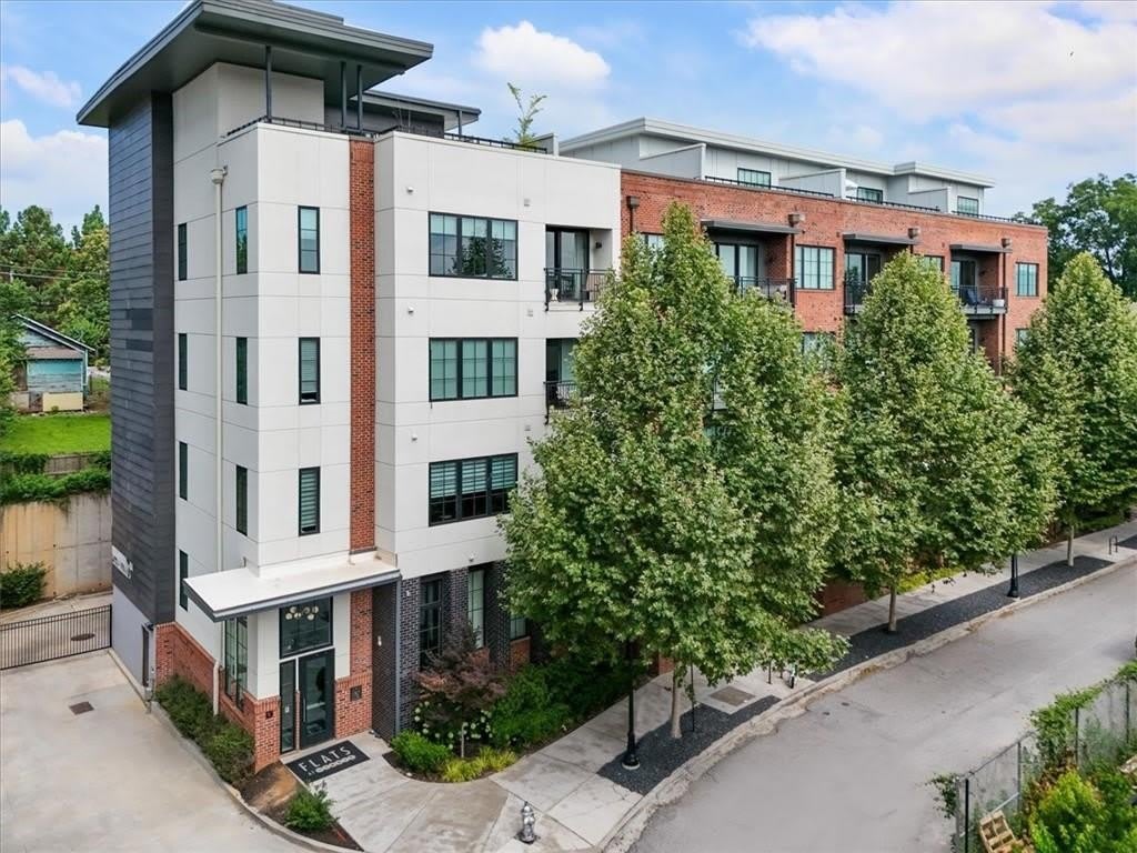 22 Airline Street NE – photo 1