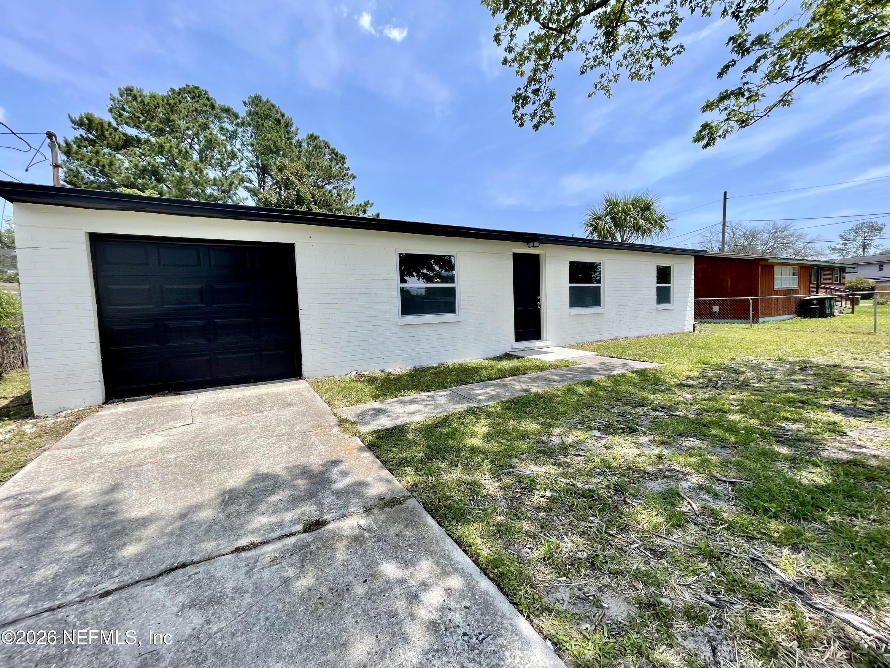 10867 BAHIA Drive – photo 1