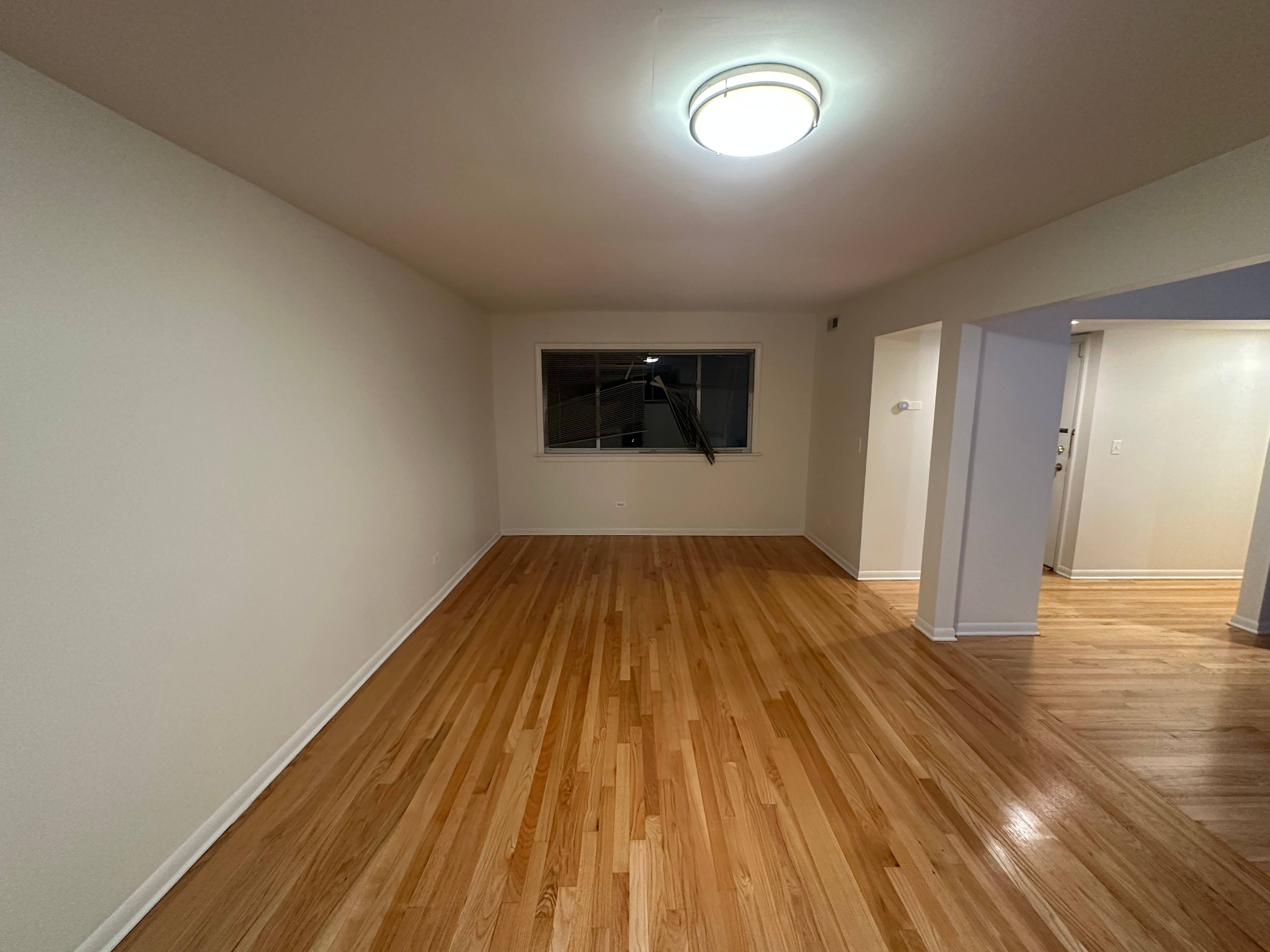 5543 N Campbell Ave – photo 1