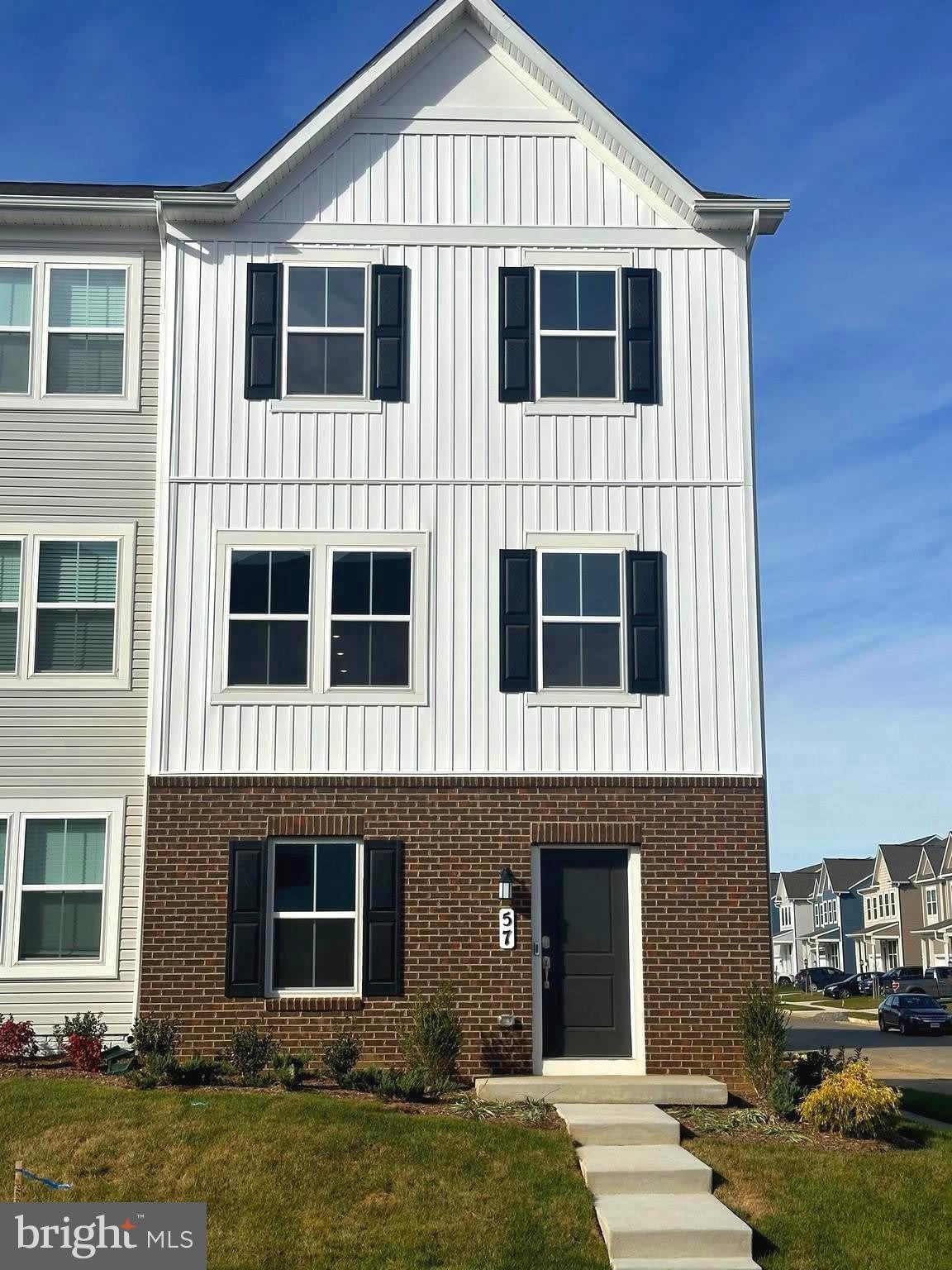 57 Brookfield Mews – photo 1 of 43