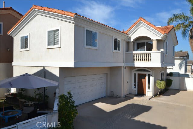 2203 Harriman Lane – photo 1