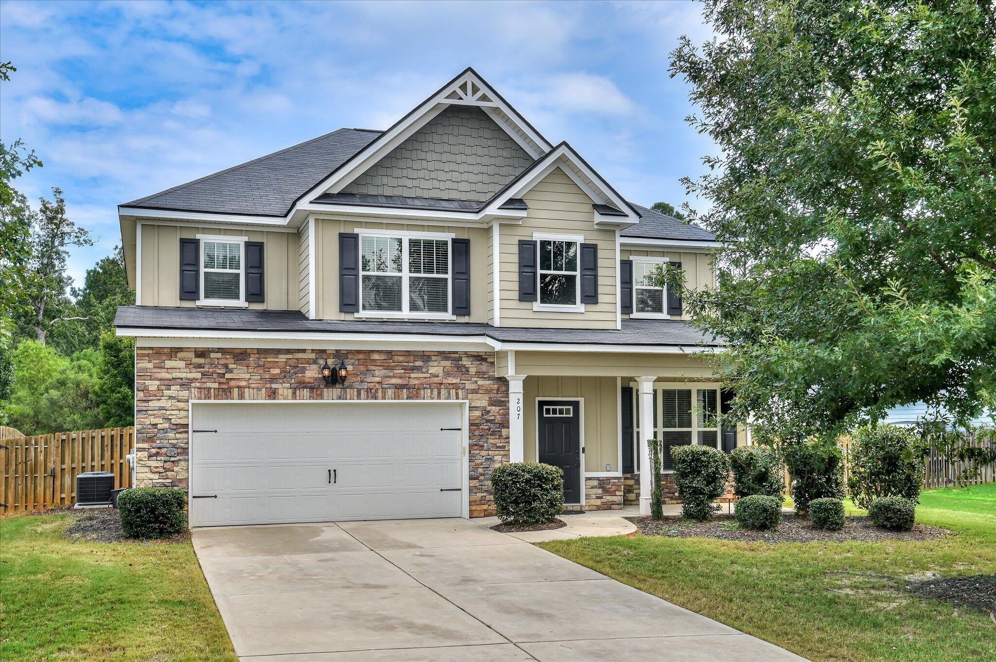 207 Edenbridge Way – photo 1