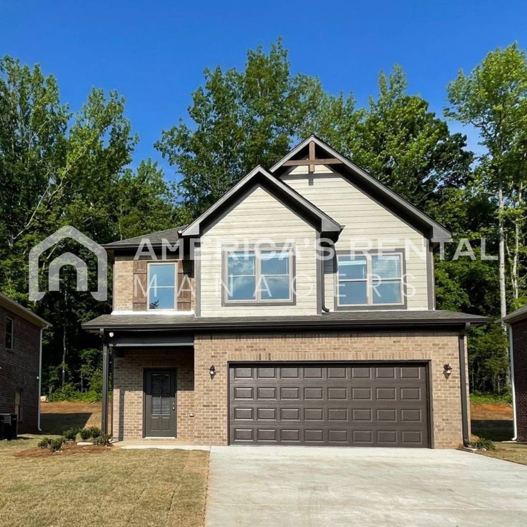 Home for Rent in Pinson, AL!! Available NOW! – photo 1 of 27
