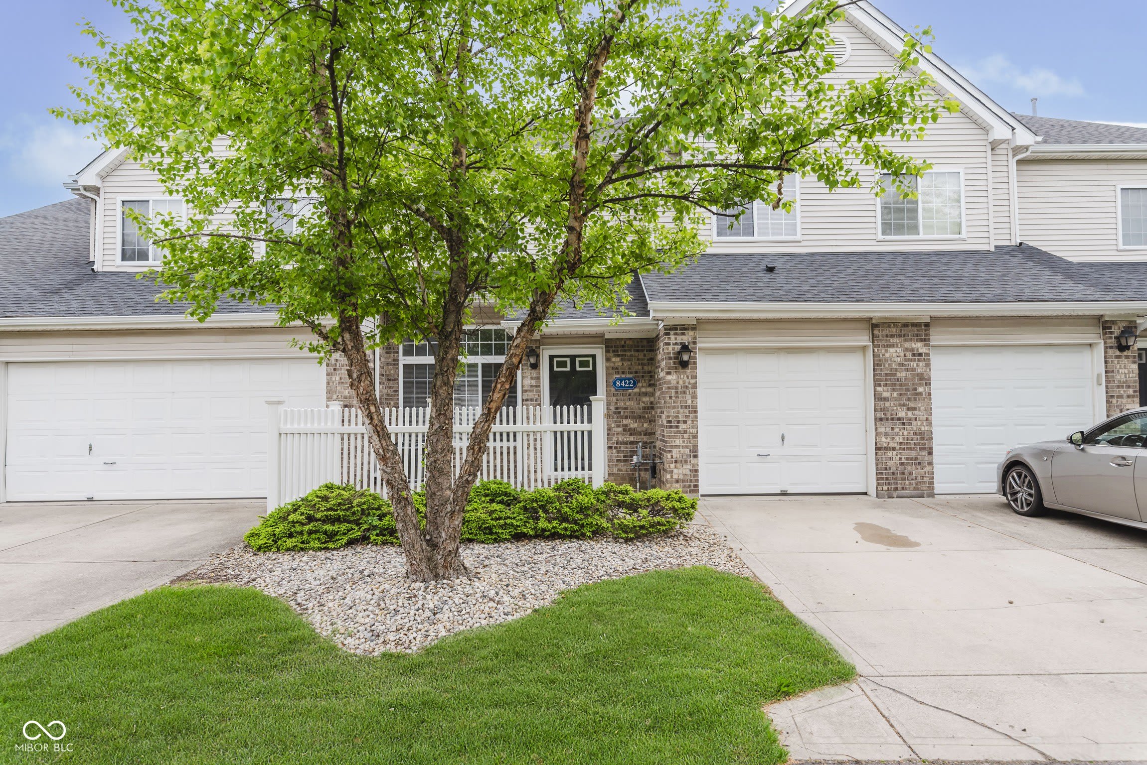 8422 Enclave Boulevard – photo 1 of 24
