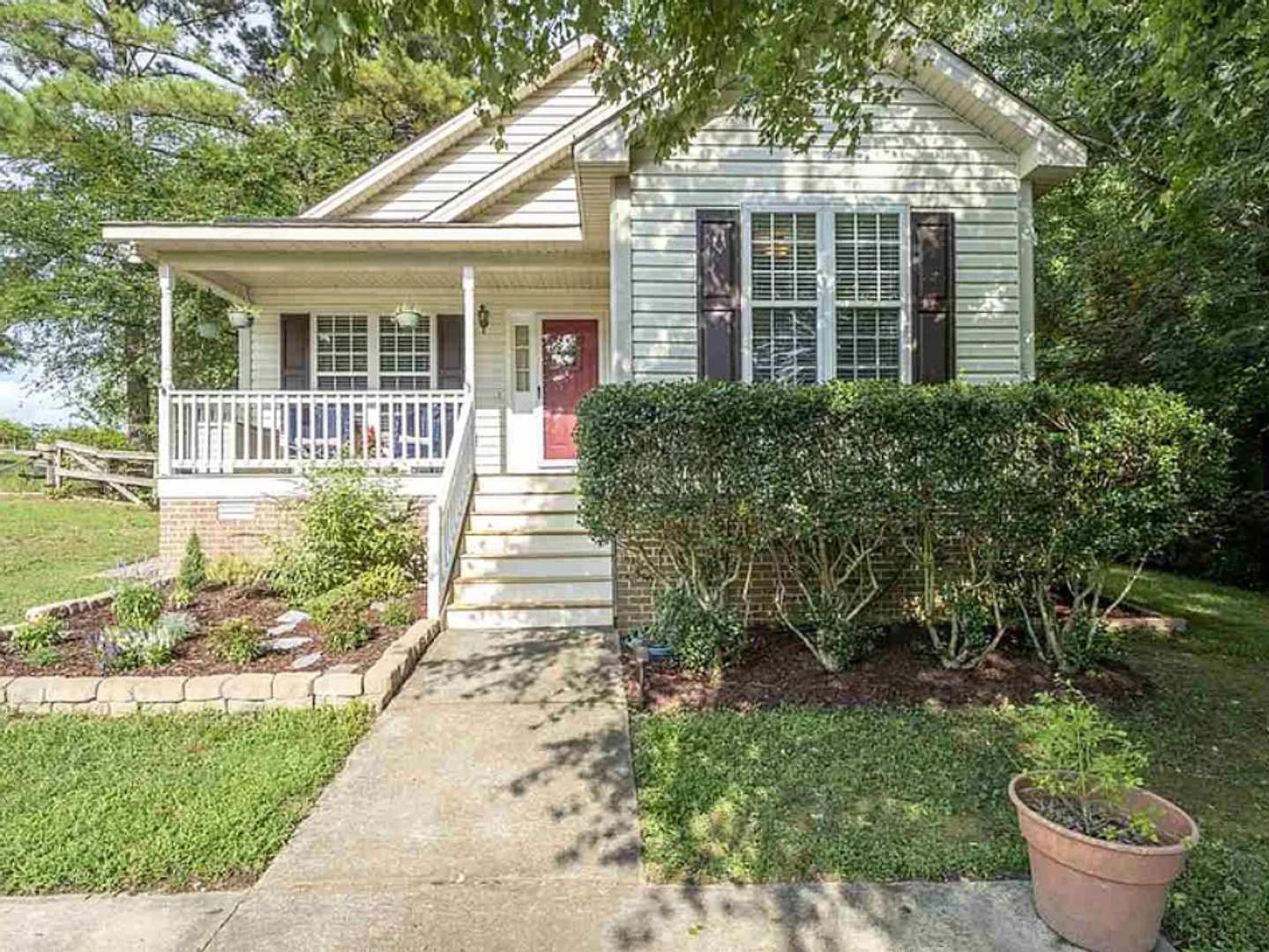Updated 3 Bedroom Home In Wake Forest Available Now – photo 1