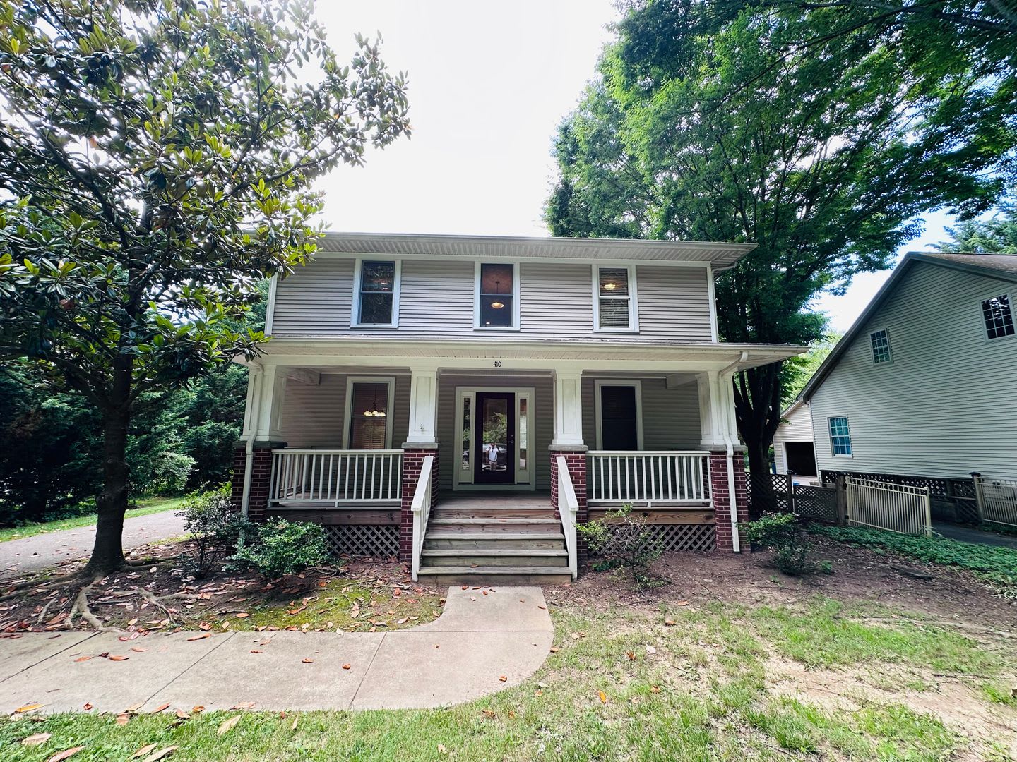 4 Bedroom 3 Bath House – photo 1