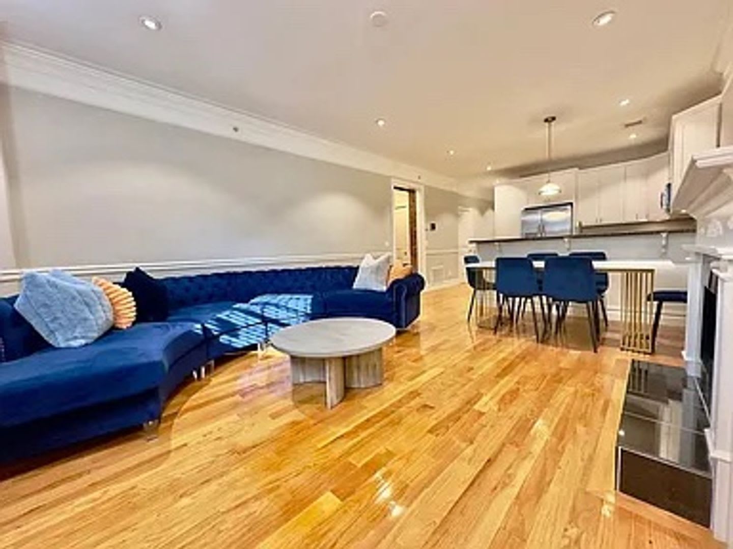 662 Massachusetts Ave #1A Boston MA 02118 – photo 1