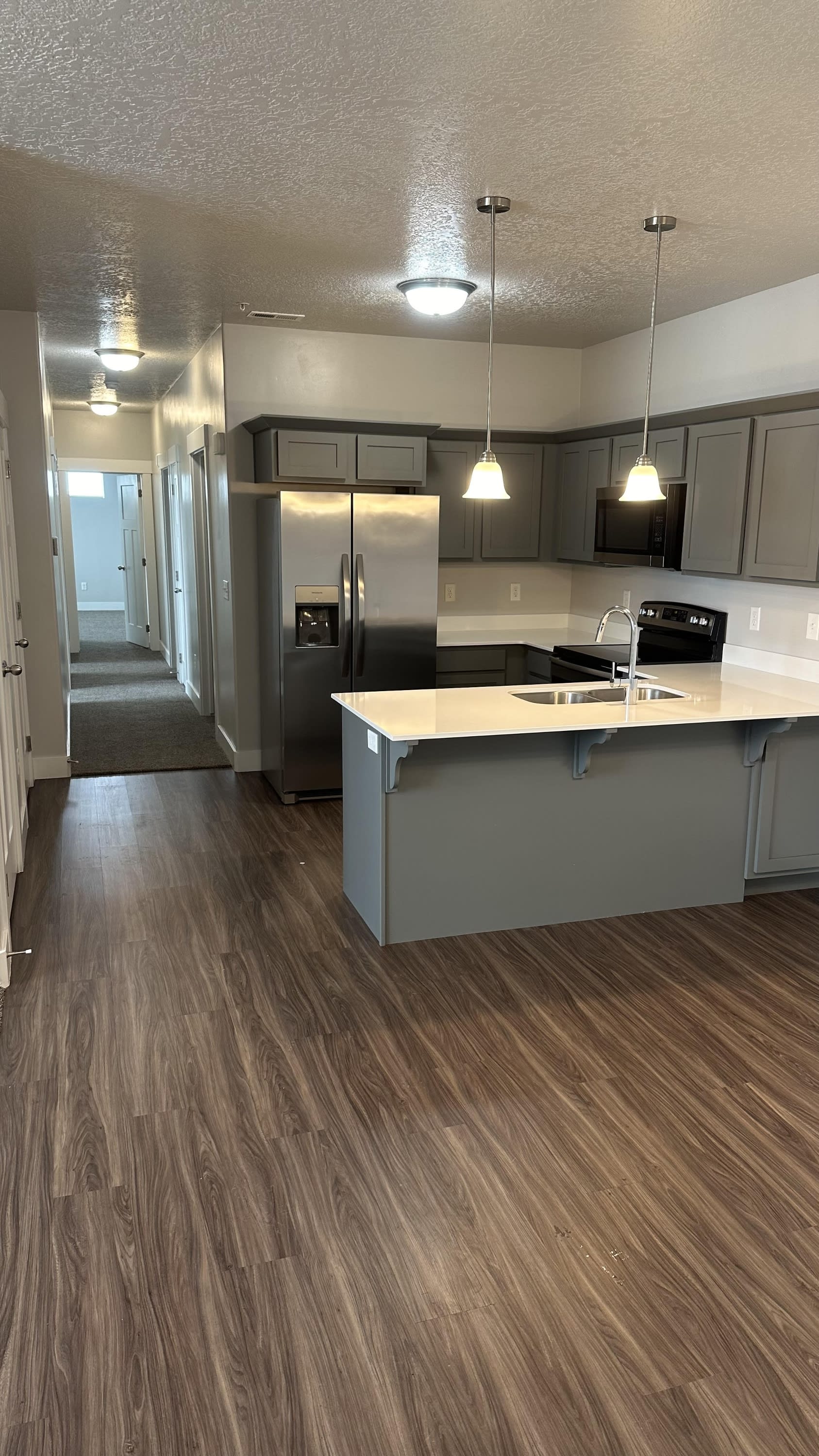 767 N 260 W – photo 1