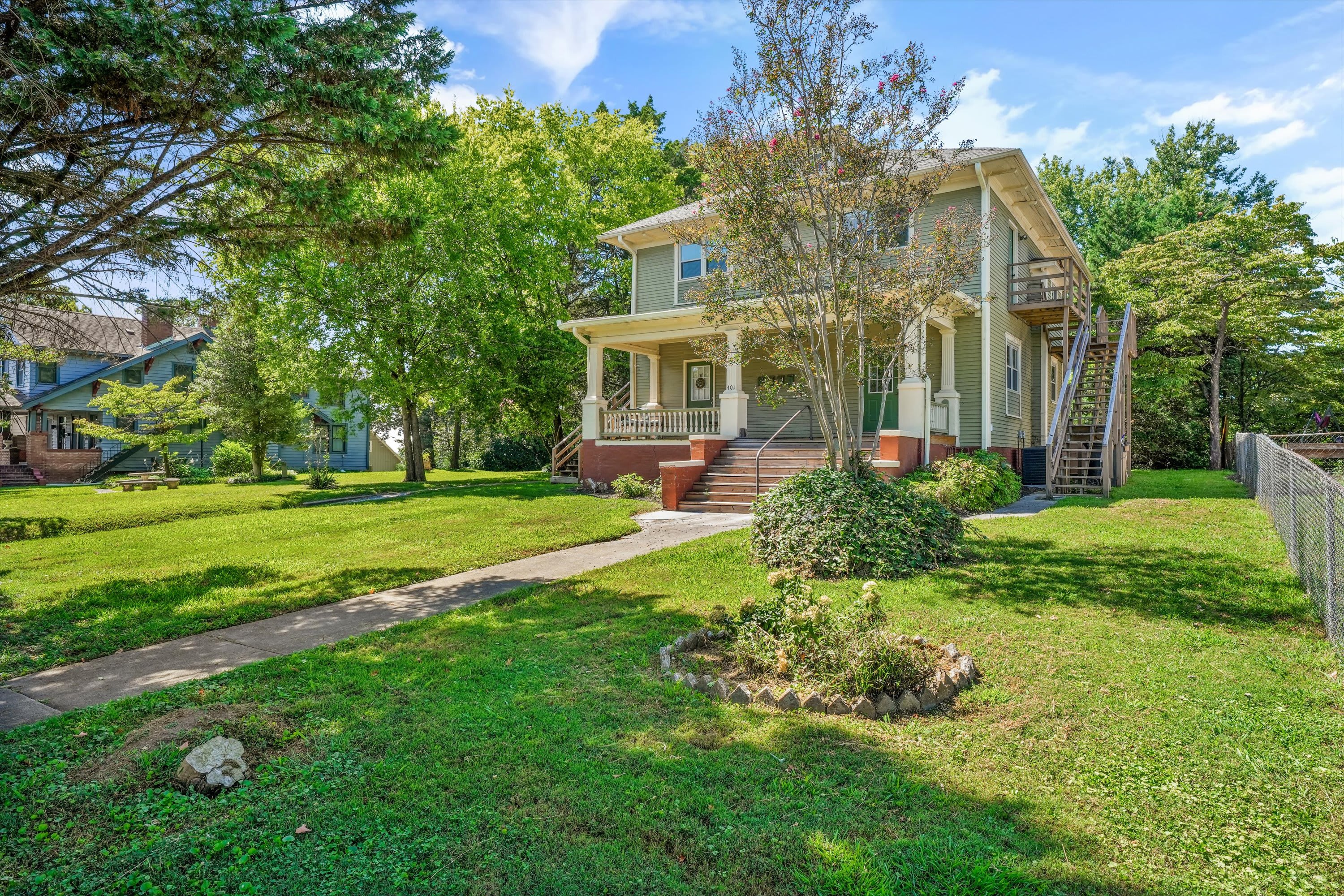 401 E Scott Ave – photo 1