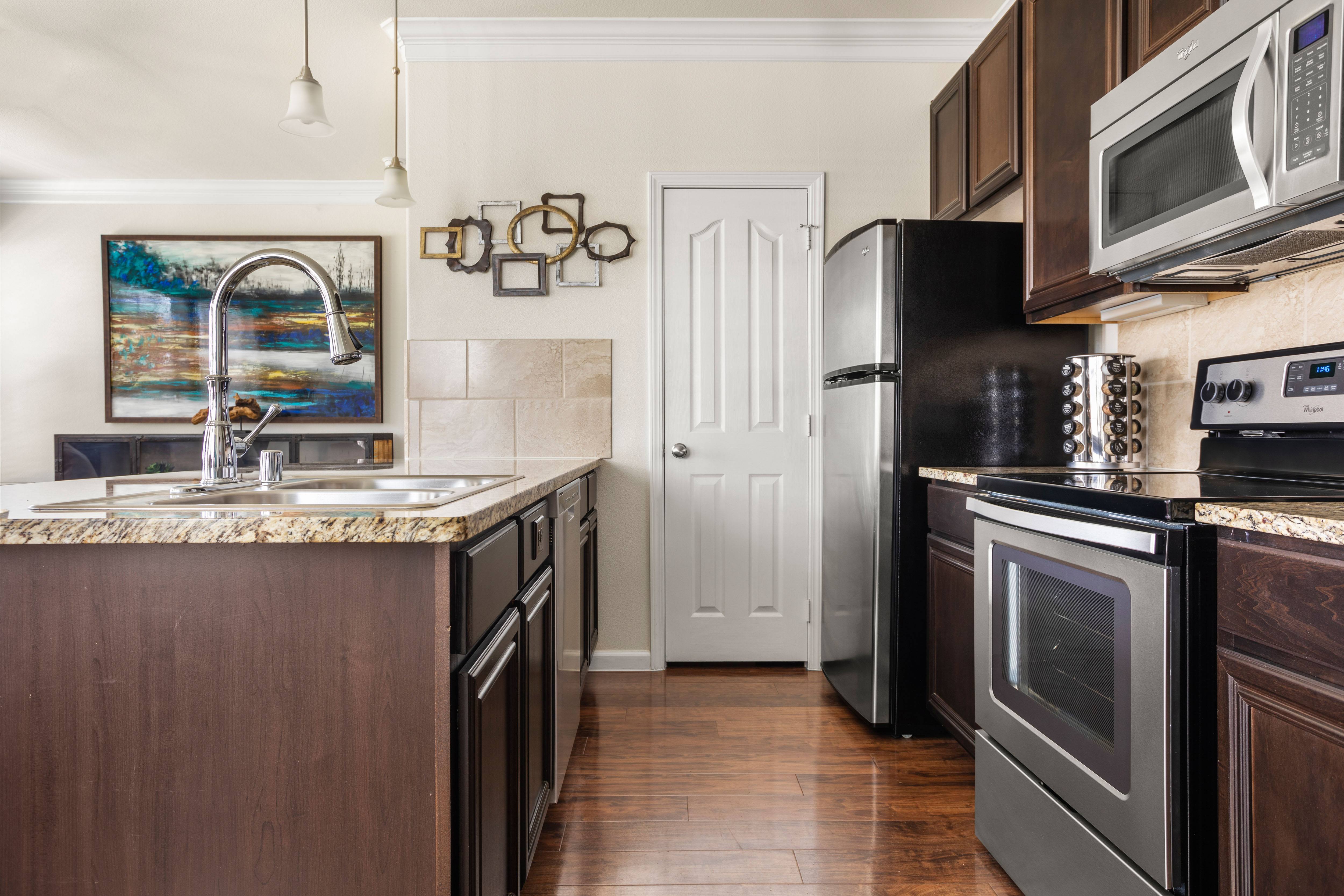 Olympus Woodbridge – photo 1 of 41