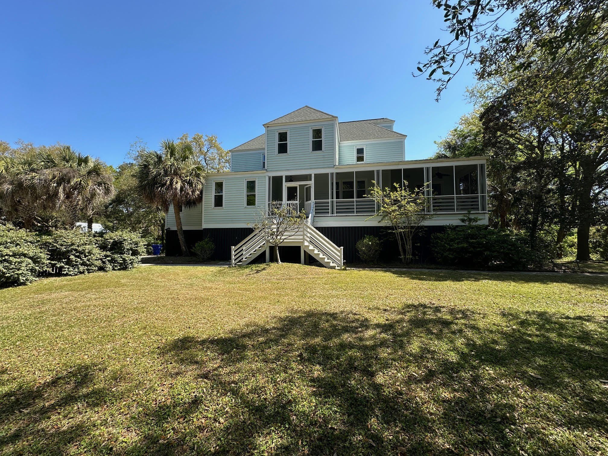 2820 Middle Street – photo 1 of 19