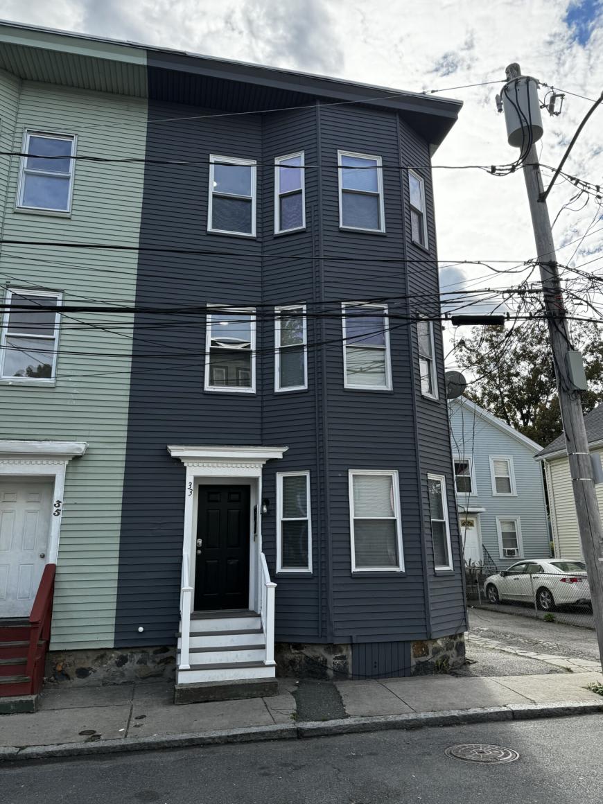 33 Adamson St. – photo 1