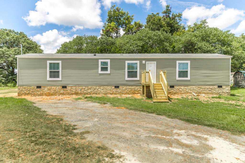 1635 Pine Street – photo 1 of 29