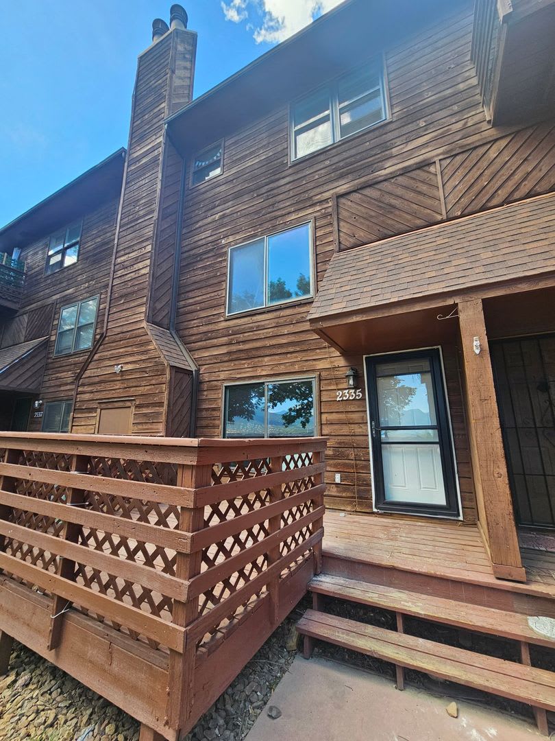 2BR/1.5BA Dog-Friendly Westside Condo near Old Colorado City – photo 1